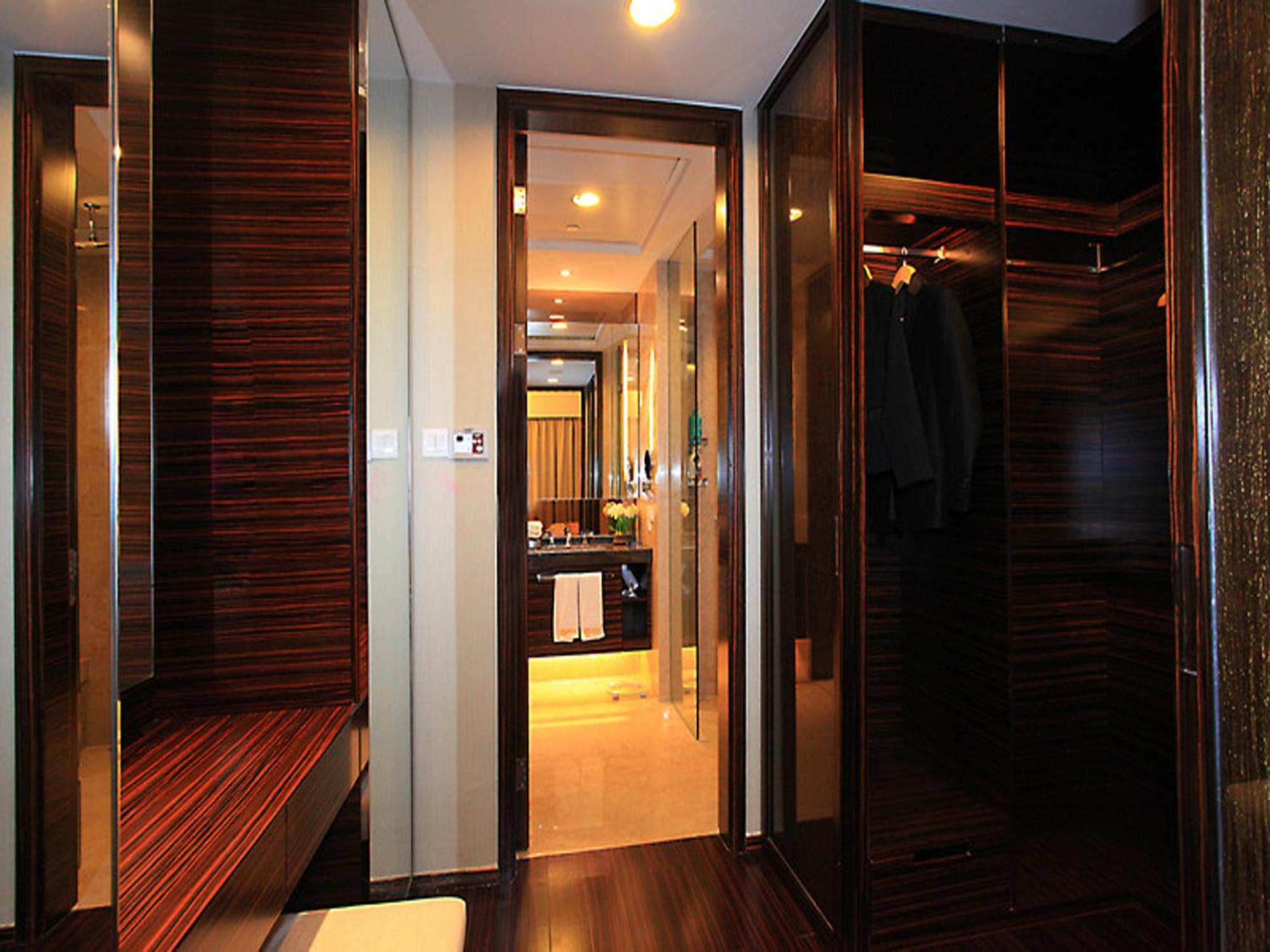 Heefun Apartment Gz -Poly World Trading Center-Walking Distance To Canton Fair Eksteriør billede